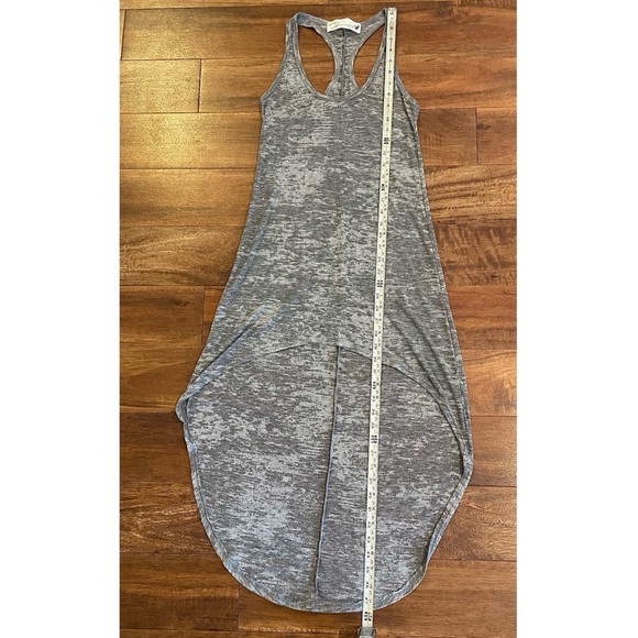 High-Low Dress - Picture 5 of 7